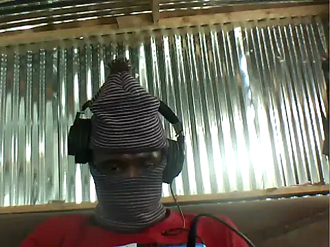 bobothehobo online show from September 17, 12:18 pm