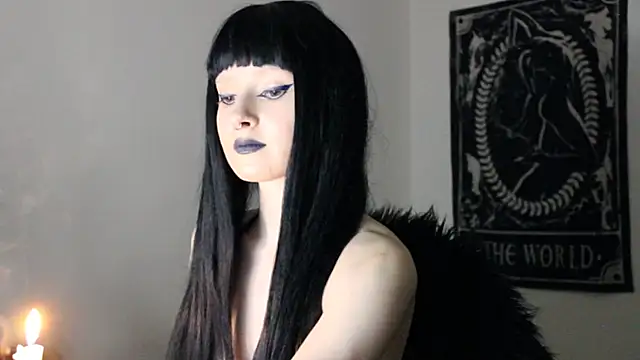 midnightsiren777 online show from March 30, 10:11 pm