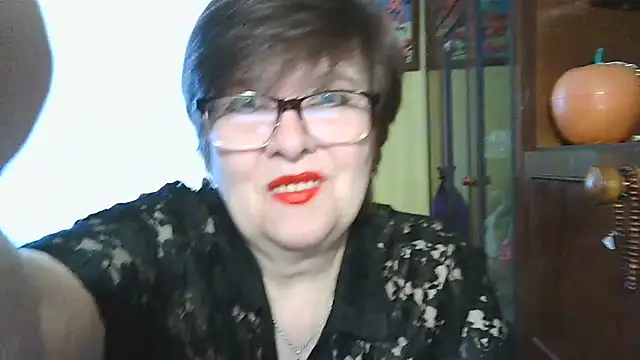 VeronicaGold511 online show from June 1, 6:46 am