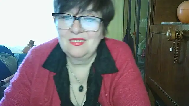 VeronicaGold511 online show from April 11, 7:38 am