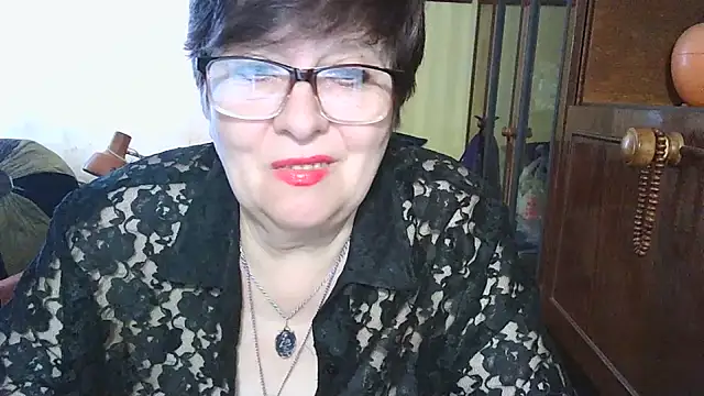 VeronicaGold511 online show from March 31, 7:10 am