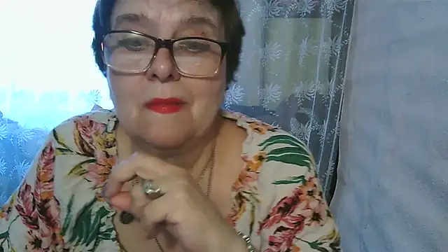 VeronicaGold511 online show from July 2, 7:14 am