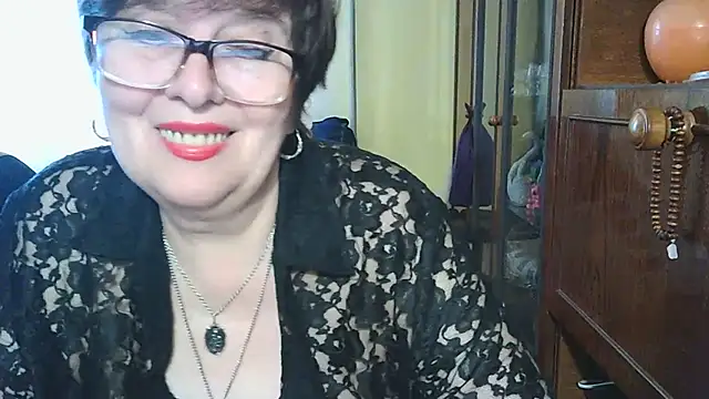 VeronicaGold511 online show from May 8, 7:01 am