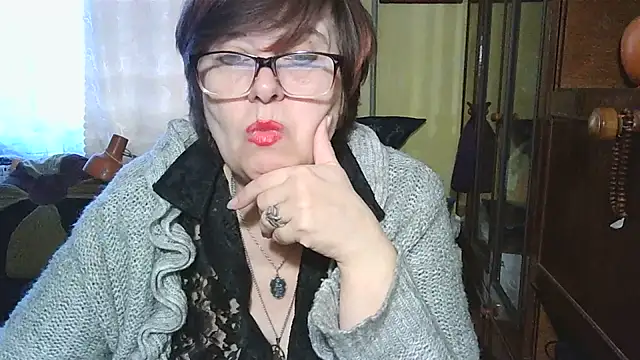 VeronicaGold511 online show from February 26, 5:51 am