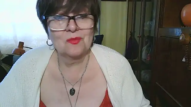 VeronicaGold511 online show from May 16, 10:47 am