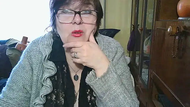 VeronicaGold511 online show from February 24, 8:15 am