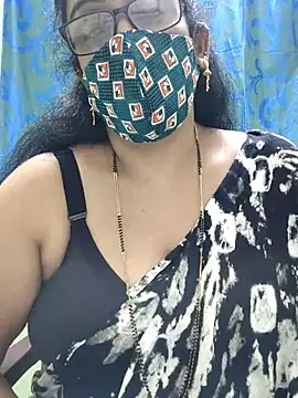 sweet-lotus online show from December 19, 5:15 pm