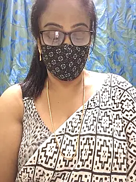 sweet-lotus online show from April 14, 6:57 pm