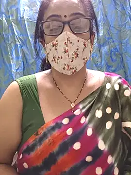 sweet-lotus online show from May 1, 6:35 pm