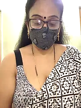 sweet-lotus online show from December 22, 3:28 am