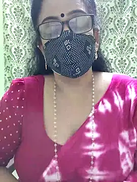 Snapshot of sweet-lotus chatting on September 24, 4:57 pm sweet-lotus online show from September 24, 4:57 pm