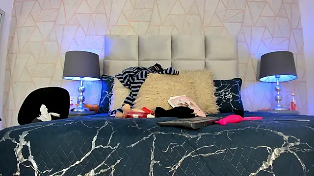 Yara Bliss  online show from December 21, 5:03 pm