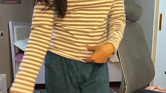 Snapshot of Ms_Seductive07 chatting on February 16, 5:22 pm Ms Seductive07 online show from February 16, 5:22 pm