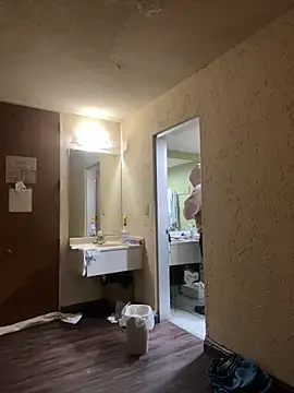 jrnice8tsix online show from March 10, 3:16 pm