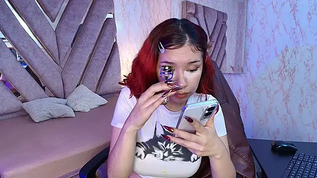 redd pandaa online show from April 24, 4:25 am