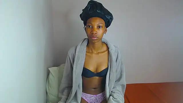 Snapshot of JuicyAdiction chatting on October 5, 9:22 am JuicyAdiction online show from October 5, 9:22 am