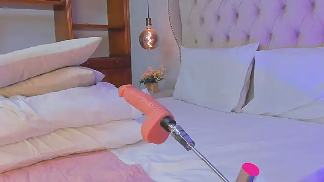 Tatihornyy online show from November 10, 11:15 am