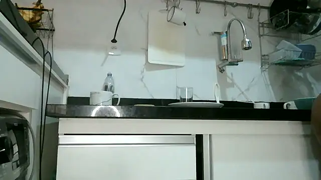 misticamey online show from March 7, 6:24 pm