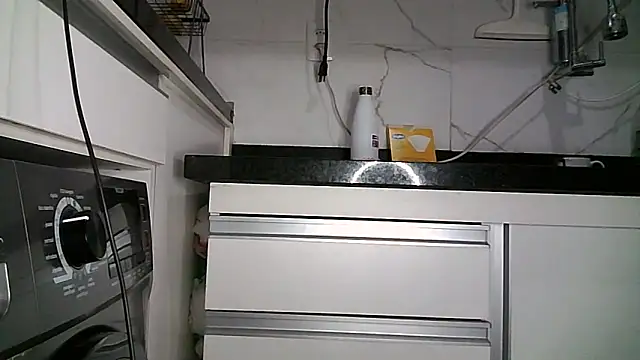 misticamey online show from December 19, 2:04 am