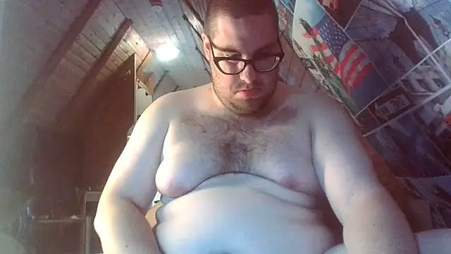 Snapshot of chubbyDavid1998 chatting on June 4, 11:59 am chubbyDavid1998 online show from June 4, 11:59 am