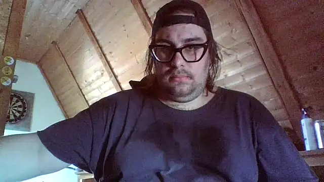 chubbyDavid1998 online show from March 12, 1:26 pm