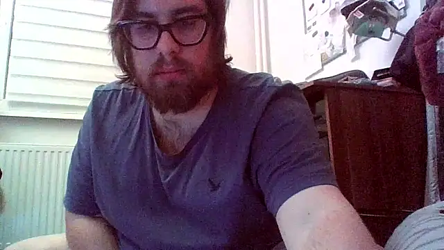 chubbyDavid1998 online show from January 10, 11:33 pm