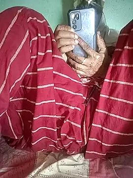 Snapshot of Hotty-Monaa chatting on October 17, 5:04 pm Hotty-Monaa online show from October 17, 5:04 pm