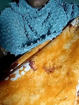 Snapshot of Hotty-Monaa chatting on November 14, 5:05 pm Hotty-Monaa online show from November 14, 5:05 pm