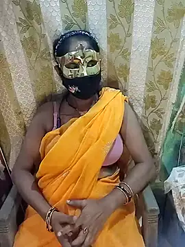 Snapshot of Hotty-Monaa chatting on September 14, 5:24 pm Hotty-Monaa online show from September 14, 5:24 pm