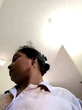 Cute-Janvi20 online show from October 16, 8:11 am