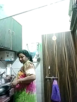 Cute-Janvi20 online show from June 20, 4:45 pm