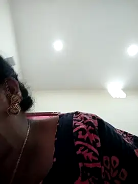 Cute-Janvi20 online show from November 7, 6:18 am