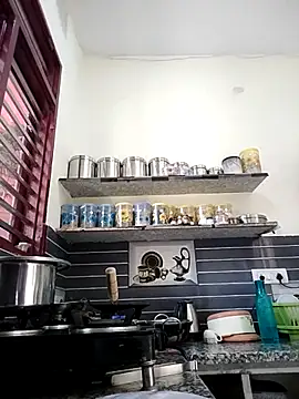 Cute-Janvi20 online show from February 22, 6:38 am