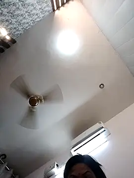 Cute-Janvi20 online show from March 18, 6:42 pm