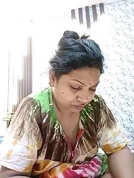 Cute-Janvi20 online show from March 16, 7:45 am