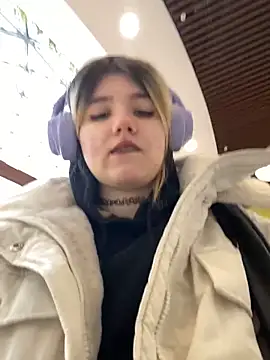 Cherry   Blossom online show from February 13, 11:10 am