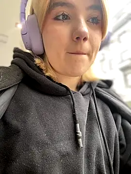 Cherry   Blossom online show from October 13, 9:11 am