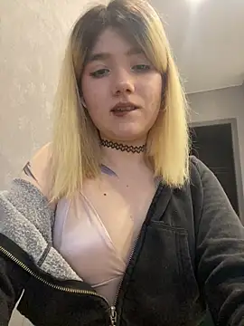 Cherry   Blossom online show from January 10, 11:05 am