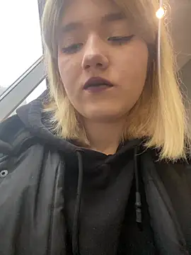 Cherry   Blossom online show from November 13, 9:13 am