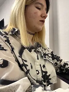 Cherry   Blossom online show from February 28, 8:25 am