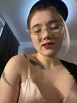 Cherry   Blossom online show from December 5, 9:08 am