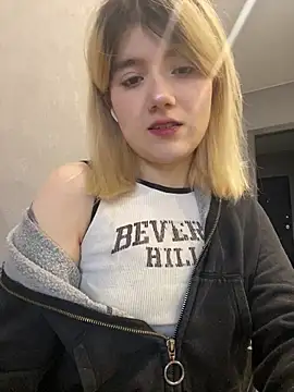 Cherry   Blossom online show from December 17, 9:14 am