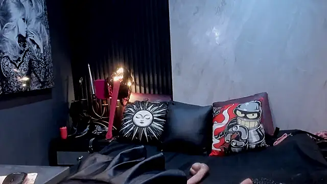 AlliceJelany online show from May 23, 7:35 pm