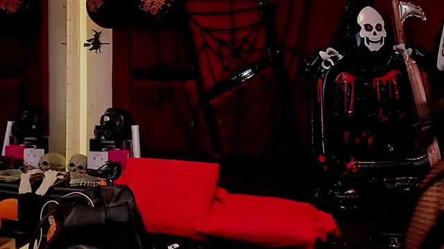 AlliceJelany online show from October 31, 7:54 pm