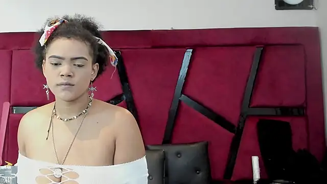 AlliceJelany online show from October 2, 7:28 pm