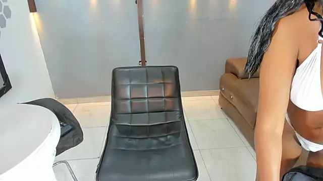 Nini Beyker online show from November 1, 1:16 pm