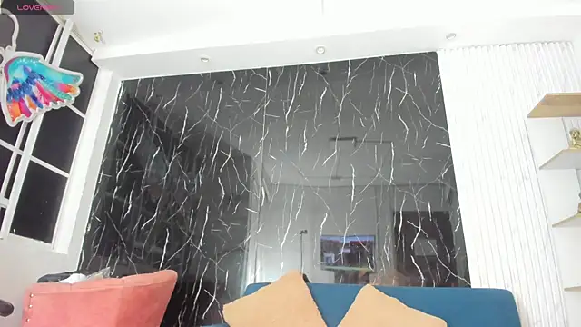 Nini Beyker online show from March 31, 12:18 pm