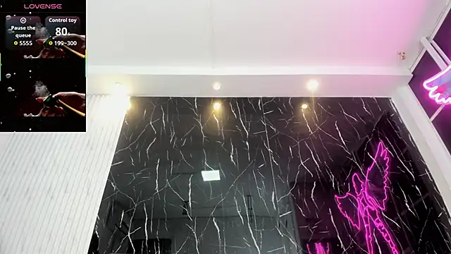 Nini Beyker online show from January 18, 12:30 pm