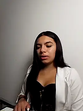 Snapshot of Emiily_bliss chatting on September 10, 11:31 am Emiily bliss online show from September 10, 11:31 am