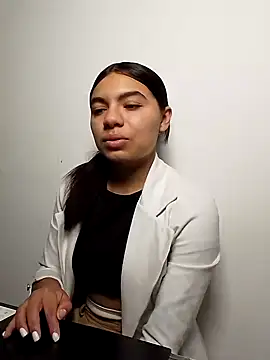 Snapshot of Emiily_bliss chatting on September 24, 11:39 am Emiily bliss online show from September 24, 11:39 am